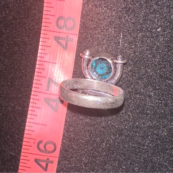 Modern Blue Topaz handmade 925 statement Ring - Picture 11 of 15